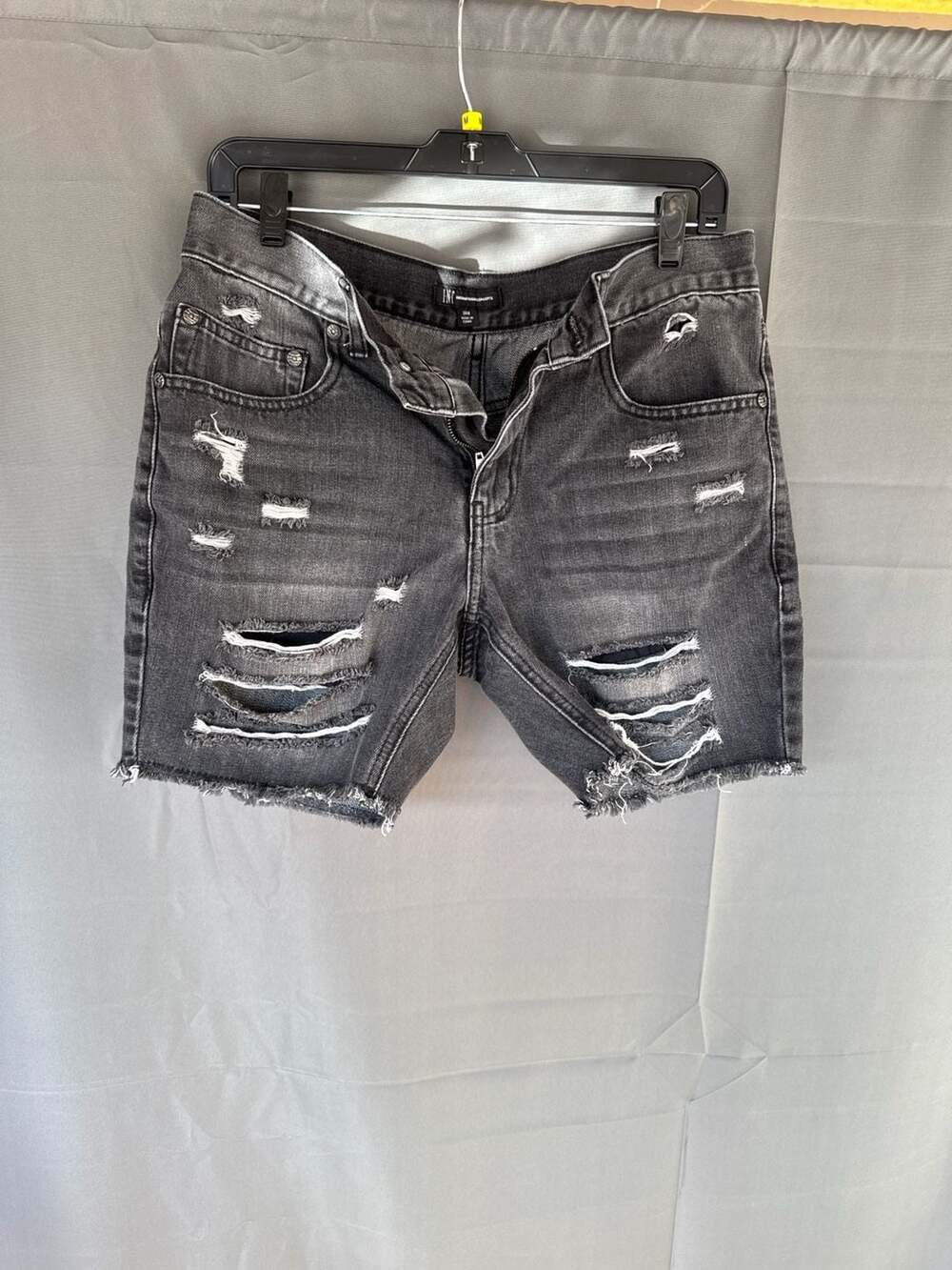 INC International Concepts Distressed Black Denim Shorts Size 30W